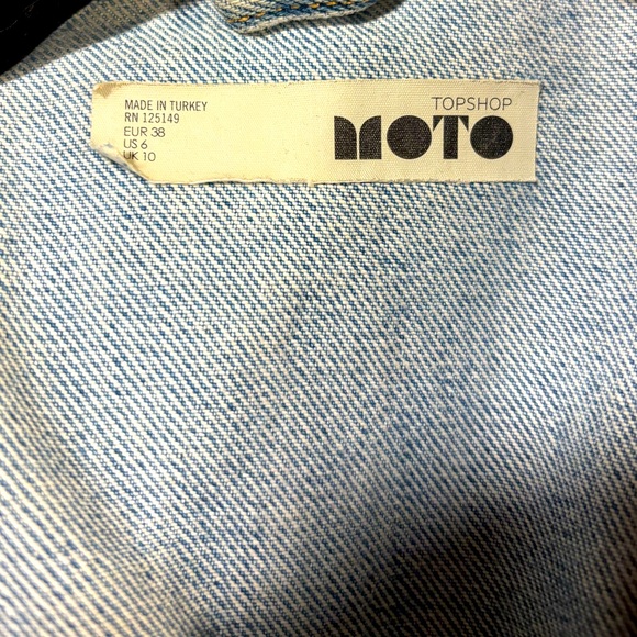 Topshop Ripped Jean Jacket - Picture 5 of 5